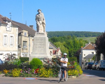 Chablis WWI and WWII Memorial.